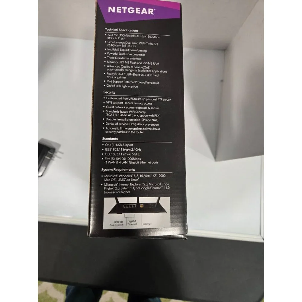 Netgear AC1750 Nighthawk R6700-100NAS Dual-Band Wi-Fi Router, 1.75Gbps